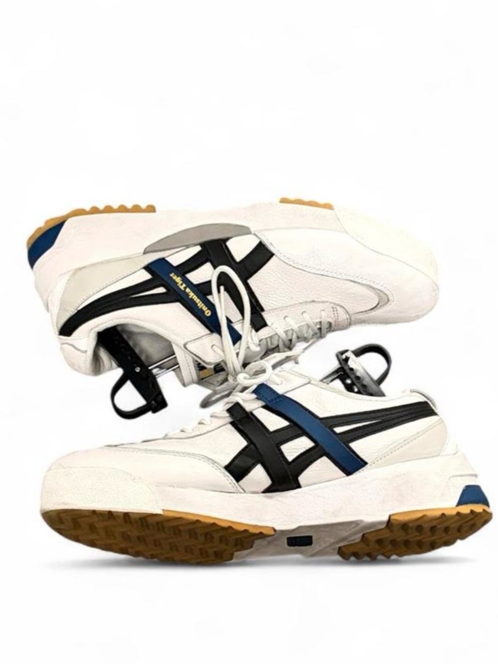 ONITSUKA TIGER • SNEAKERS
Men • Size US 9.5